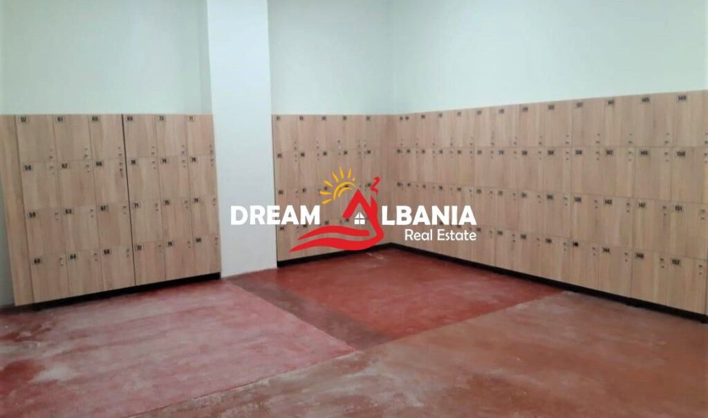 Ndertese – Magazine Moderne ne Shitje ne Autostraden Tirane Durres Kilometri 35, Xhafzotaj (ID 4181034)