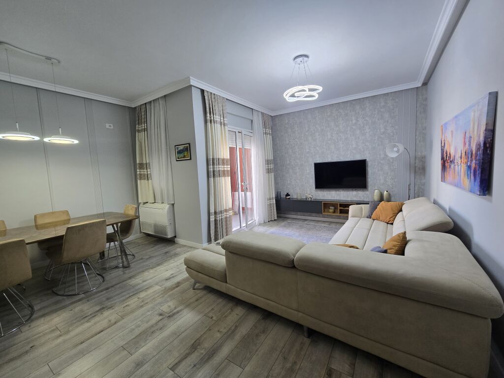 Apartment 2+1 for rent near the Botanical Garden mosque !