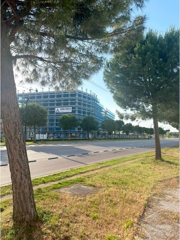 Tirana Boulevard, Apartment 1+1 for Sale