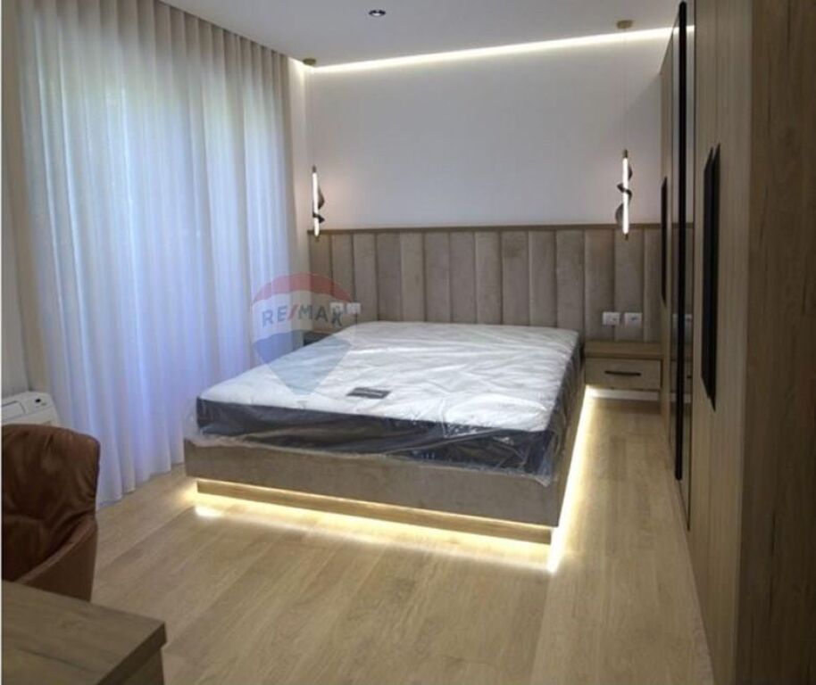 Villa for rent, Petrele