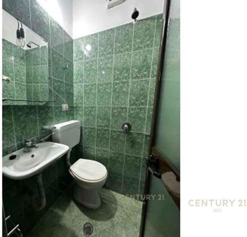 Apartment 2+1+2 Bathrooms + Storage for sale near Vasil Shanto! 210,000 €