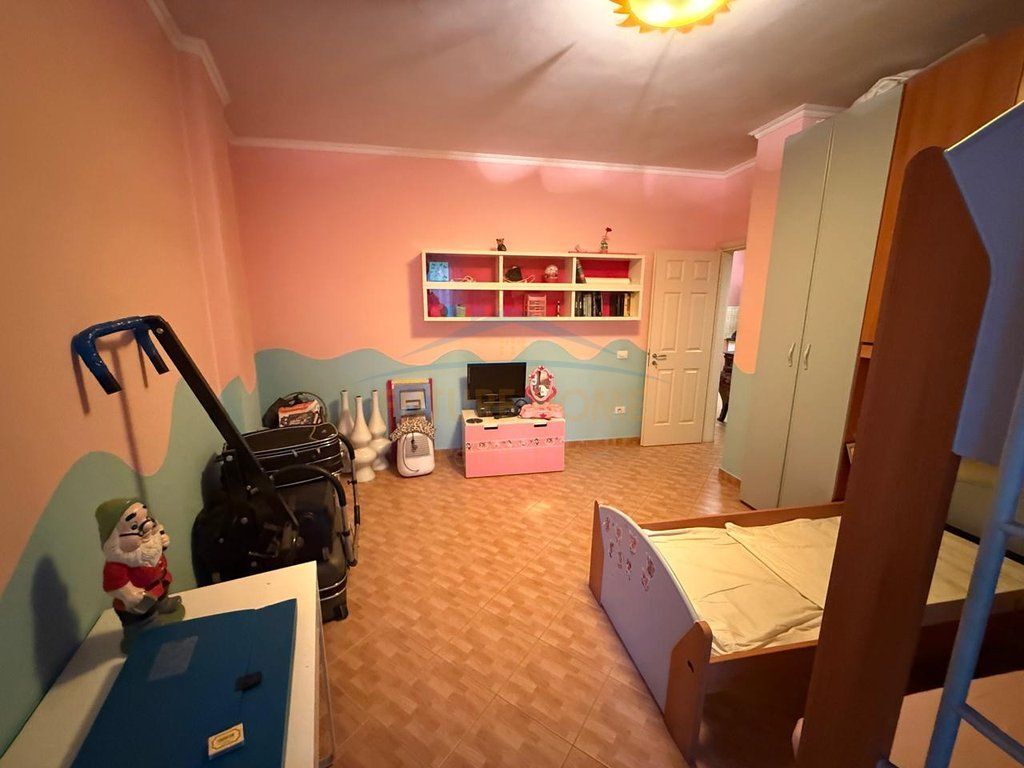 For sale, Apartment 2+1+2, Shkozë. Spot69808