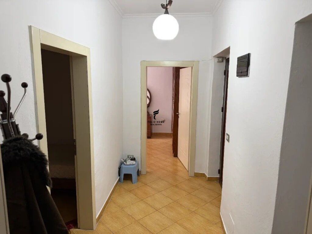 FOR SALE APARTMENT 2+1 VASIL SHANTO 160,000 EURO FH-79707