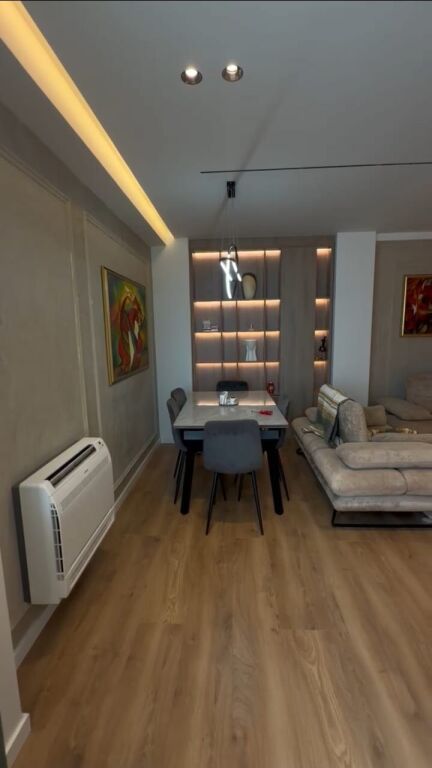 3+1+2 apartment for rent, in the Myslym Shyri area.