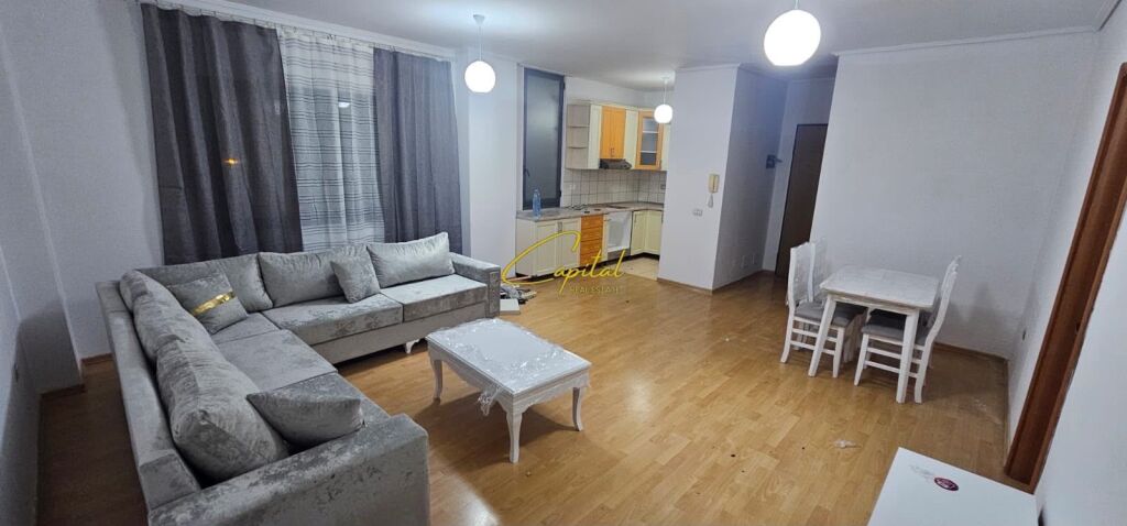 APARTAMENT ME QIRA 2+1+2 YZBERISHT 50.000 LEKE