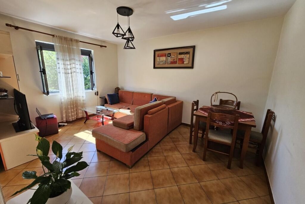 Near the Arrow Palace Apartment 1+1 with Regular Floor Plan for Sale! 117,000€ Sale