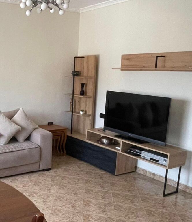 Apartment for rent in Xhamllik