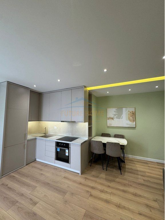 In vendita, appartamento 2+1, Myslym Shyri. Urban69529
