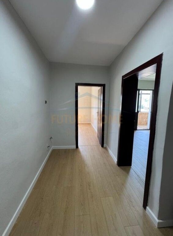 In vendita, Appartamento 1+1, Ali Demi, Tirane​