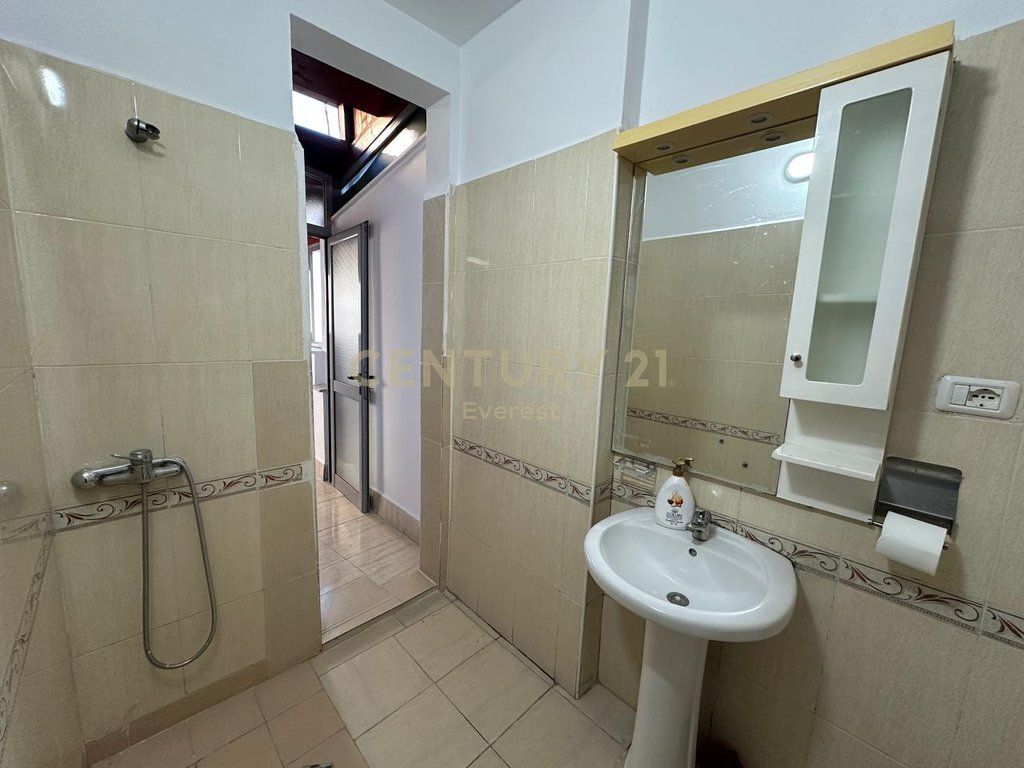 XHAMLLIKU, APARTMENT 2+1 FOR RENT