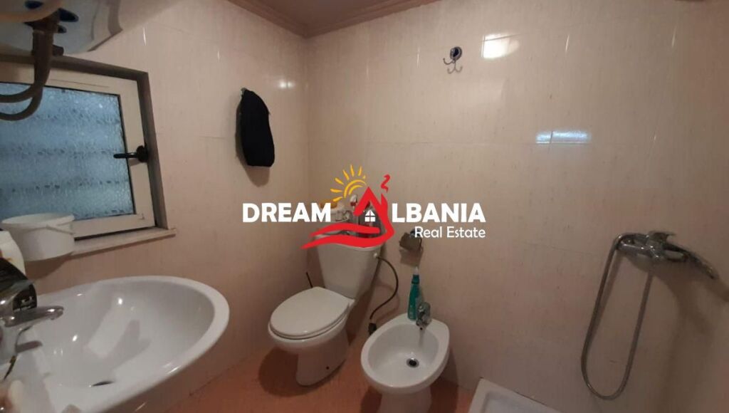 Locale commerciale in vendita in Via Mine Peza(ID 4161041)