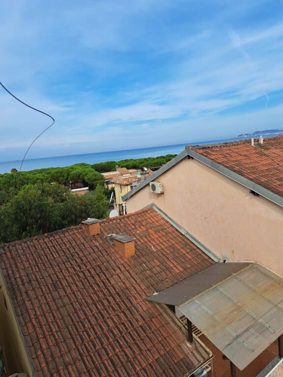 Apartament Me Verandë Në Golem