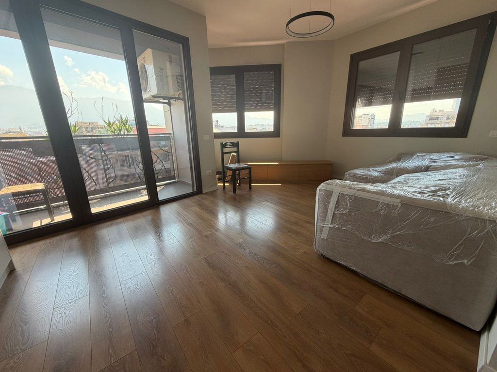 Gjimnazi Sami Frashëri, Japim me qira apartament 2+1+ Parkim 1,600 € /Muaj