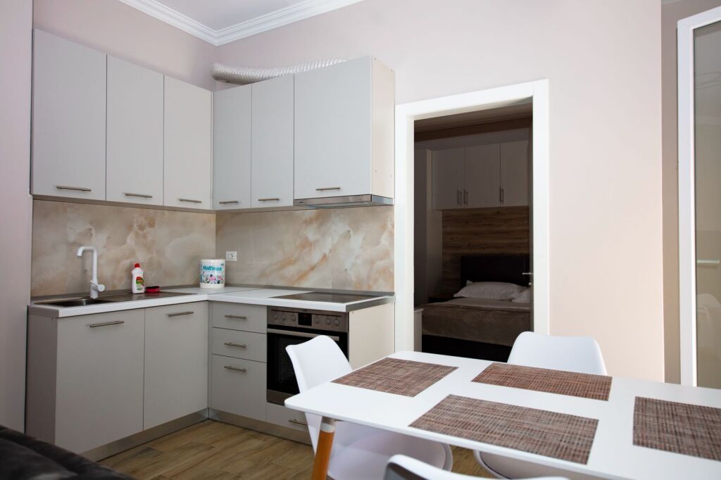 Qera | Apartament 1 + 1 | Medreseja | 600 €/muaj