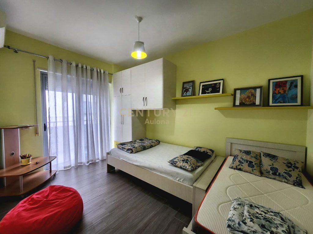 Appartamento 2+1 con Vista Mare Completa a Lungomare 1