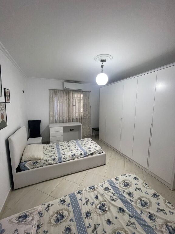 Apartment 2+1 for rent 50000 lek per month in Lapraka