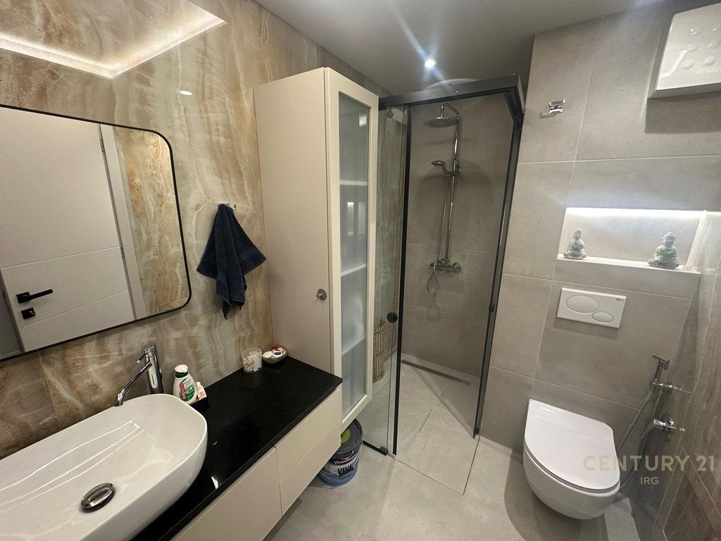 Apartment 1+1 for rent on Sulejman Delvina street, PARIS COMMUNE