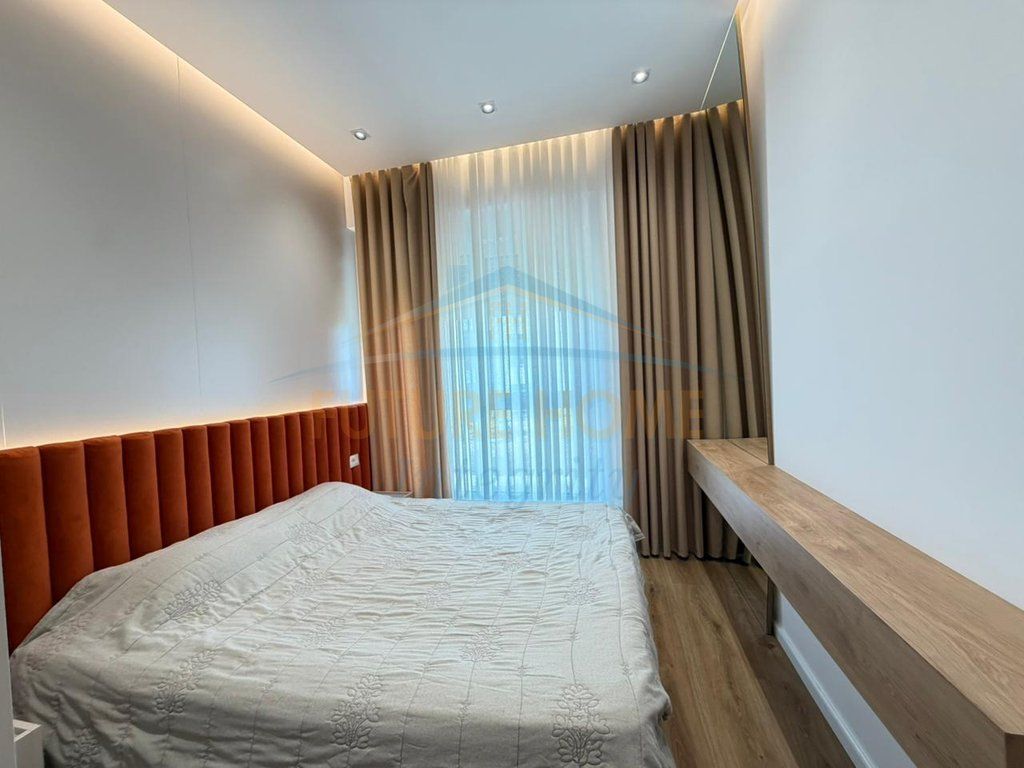 In vendita, Appartamento 1+1, Residenza Oxa, Tirana.