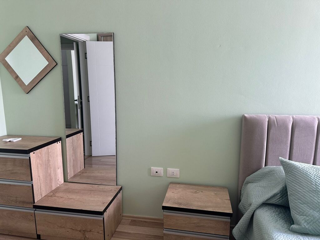 🏡 Jepet Apartament 1+1 me Qira 📍 Qendër, përballë Toptani Center