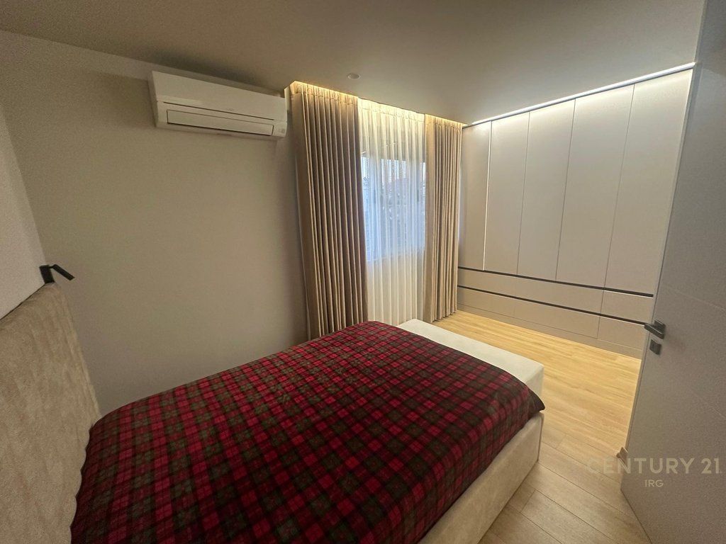 Appartamento 1+1 in affitto in via Sulejman Delvina! IRG143195