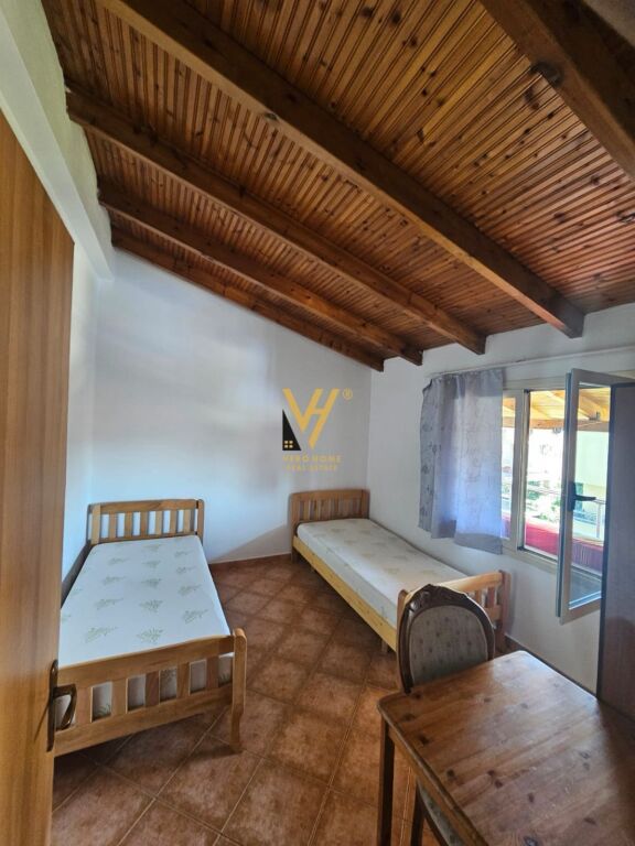JEPET APARTAMENT 2+1 ME QIRA TE 5 MAJI 40.000 LEKE