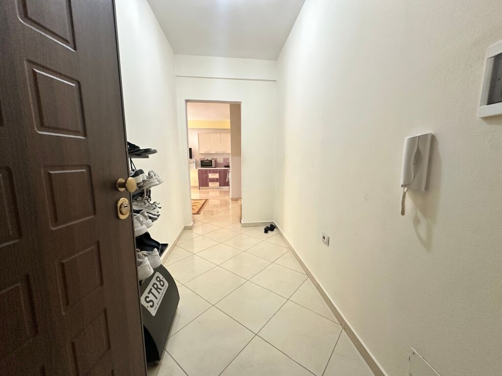 Appartamento 1+1 in vendita in via Cipaj, Vlora