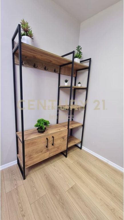 Vendiamo appartamento 2+1 in Via Dibra, Tirana !