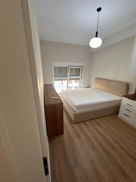 In vendita, Appartamento 1+1, Ali Demi, Tirana. PARK69581