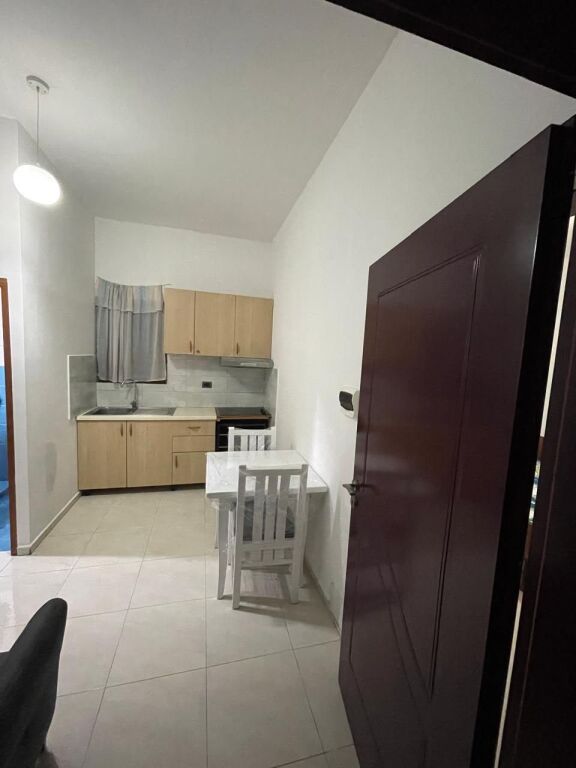 Rent | Apartament 1 + 1 | Ish Uzina Dinamo | 300 €/month