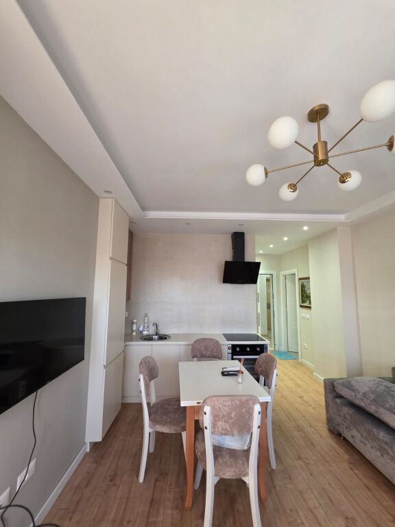 apartament 1+1 me qira te Tregu Elektrik.