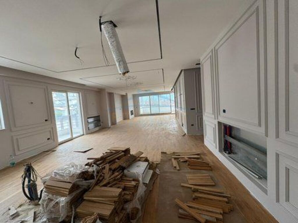 Shitet, Penthouse 3+1+3 Poste Parkimi, Green Terrace, Liqeni i Thate