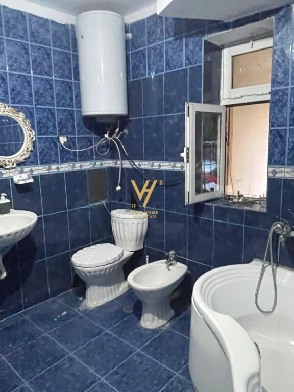 AFFITTASI APPARTAMENTO 2+1 IN VIA DURRESIT 500 EURO