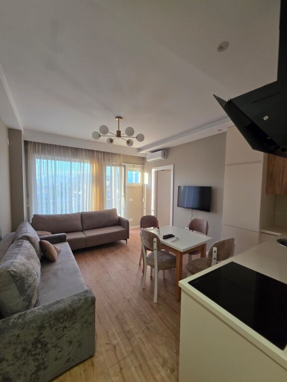 apartament 1+1 me qira te Tregu Elektrik.