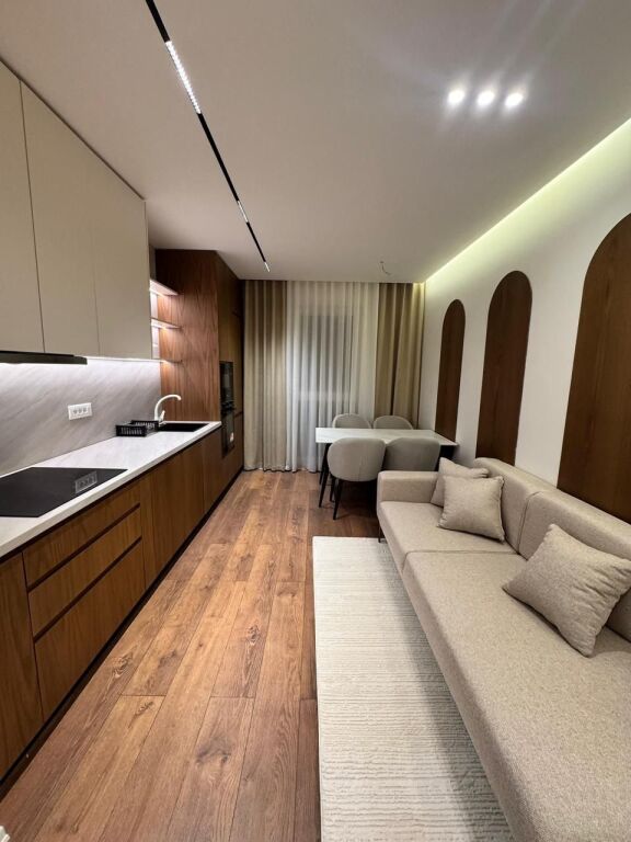 🏡 Jepet me Qira Apartament 2+1 + 🅿️ në Xhamllik