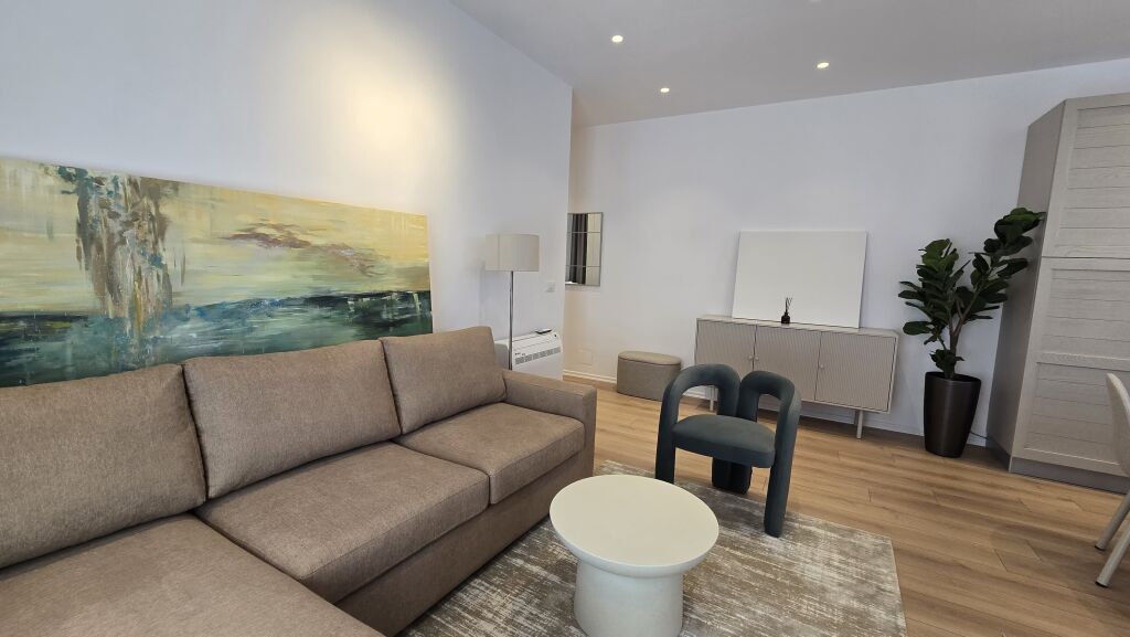 Apartment 1+1 for rent Paris Commune !!!