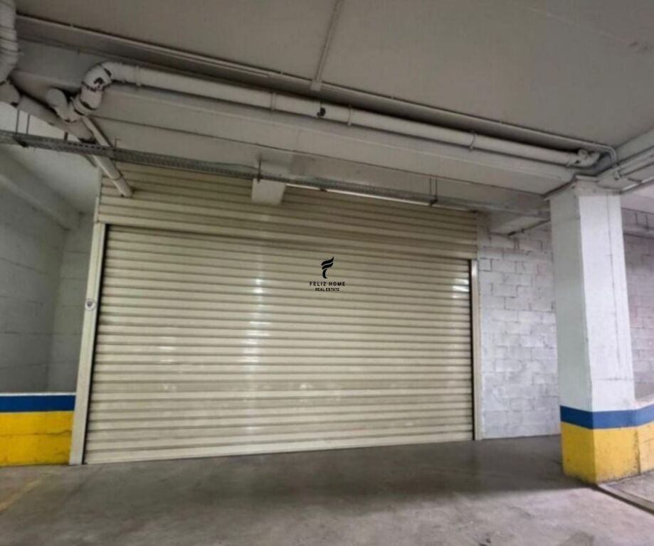 MAGAZZINI IN AFFITTO 200 M2 ASTIR 110.000 LEKE FH-79601