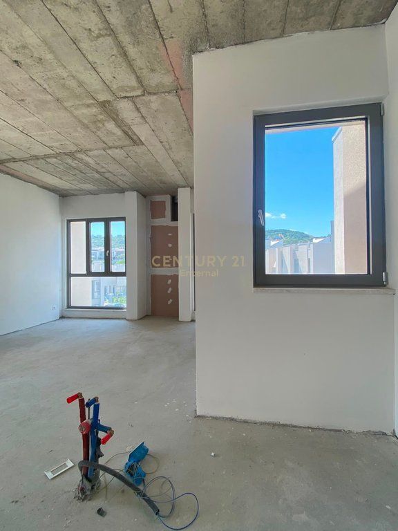 Appartamento 2+1 in vendita a Liqeni Thate vicino alla Residenza Green Valley
