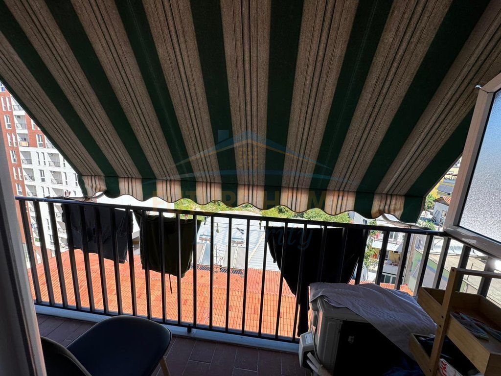 Qera, Apartament 1+1, Rruga e Dibrës, Tiranë.