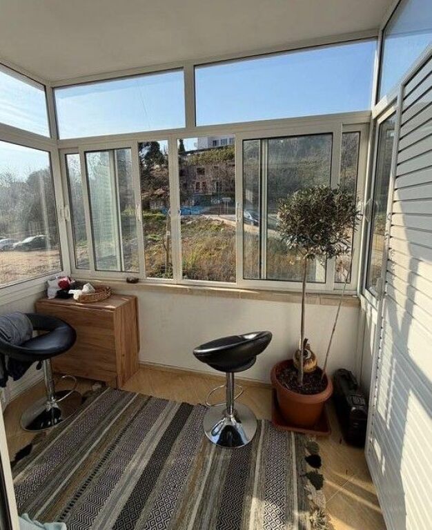 Shitet, Apartament 2+1+2, Fresk,Shkolla 17 Shkurti.​