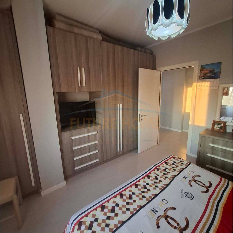 For sale, Apartment 3+1+2, Mëzez