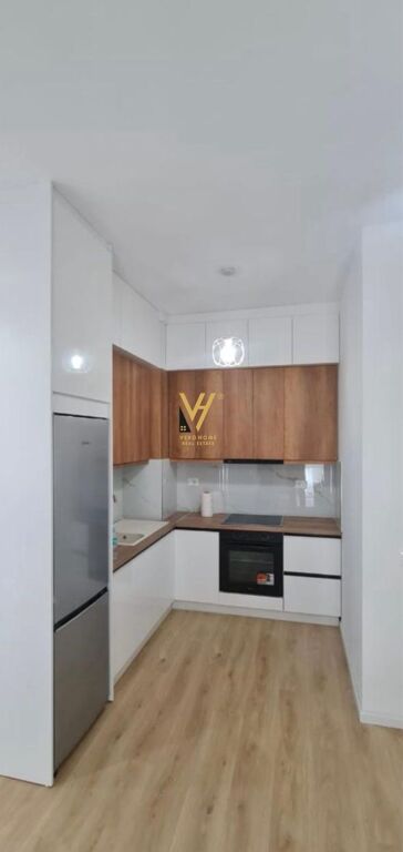 JEPET APARTAMENT 2+1+2+BLK ME QIRA TE UNAZA E RE 50.000 LEKE