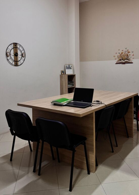 Qera | Ambjent Biznesi | Kinostudio | 500 €/muaj