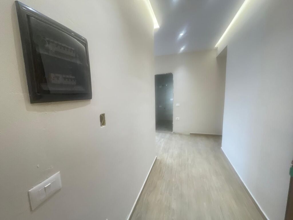 Apartment 2+1 in Vlore