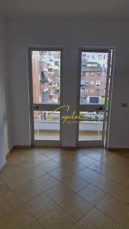 APARTMENT FOR RENT 2+1 PARIS COMMUNE 45,000 LEKE