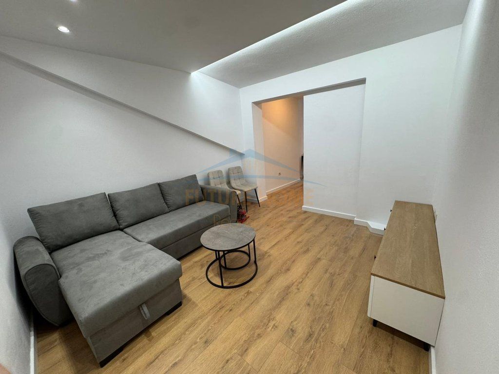 Affitto, Appartamento 1+1, Myslym Shyr, Tirana.