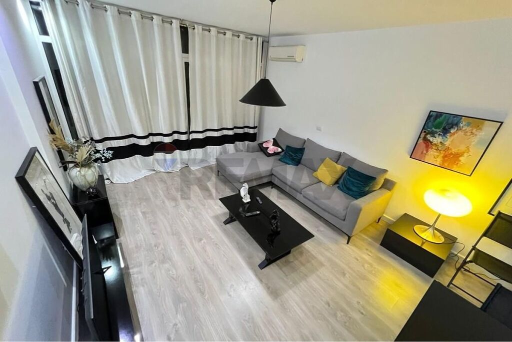 Apartament 1+1 me qera Rruga e Kavajes