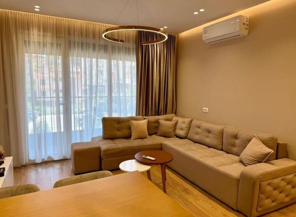 Ap 2+1 me qira Rruga e Kosovareve
