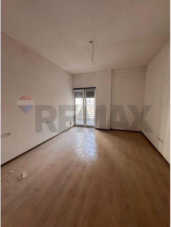 Shesim Apartament 2+1+2 tek Rezidenca Porta Tirana e Re
