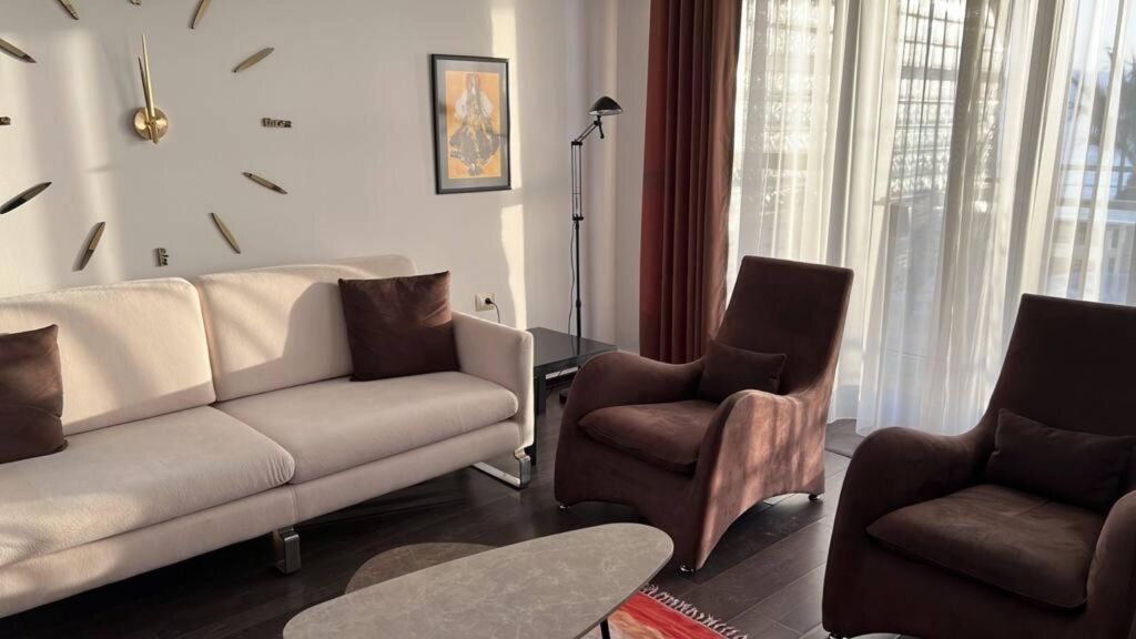 We have full Sea View three bedroom Apartment for long term rent  •📍 Lungomare Vlore