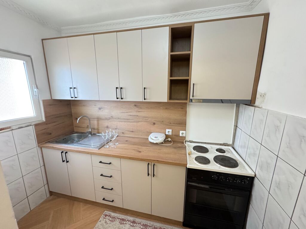 🏡 Affitto, appartamento 1+1  📍 Mine Peza, vicino a Zogu i Zi